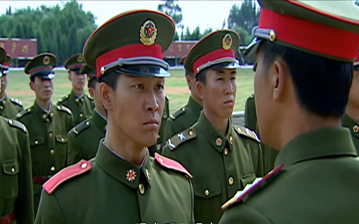 马小帅入连仪式 钢七连的精神传承