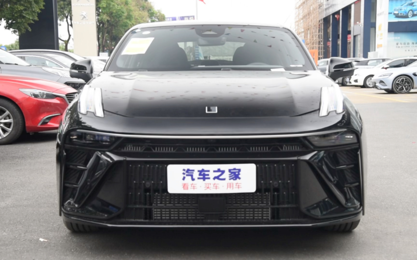 领克03 2023款 1.5td dct劲pro 外观黑色 内饰黑色