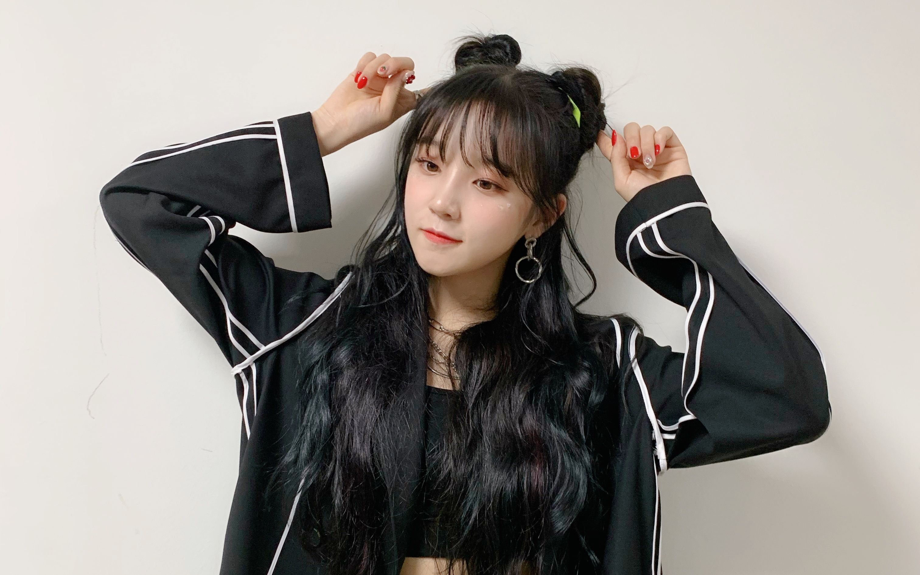 宋雨琦luvu直拍音乐银行200501今日份的撒浪嘿