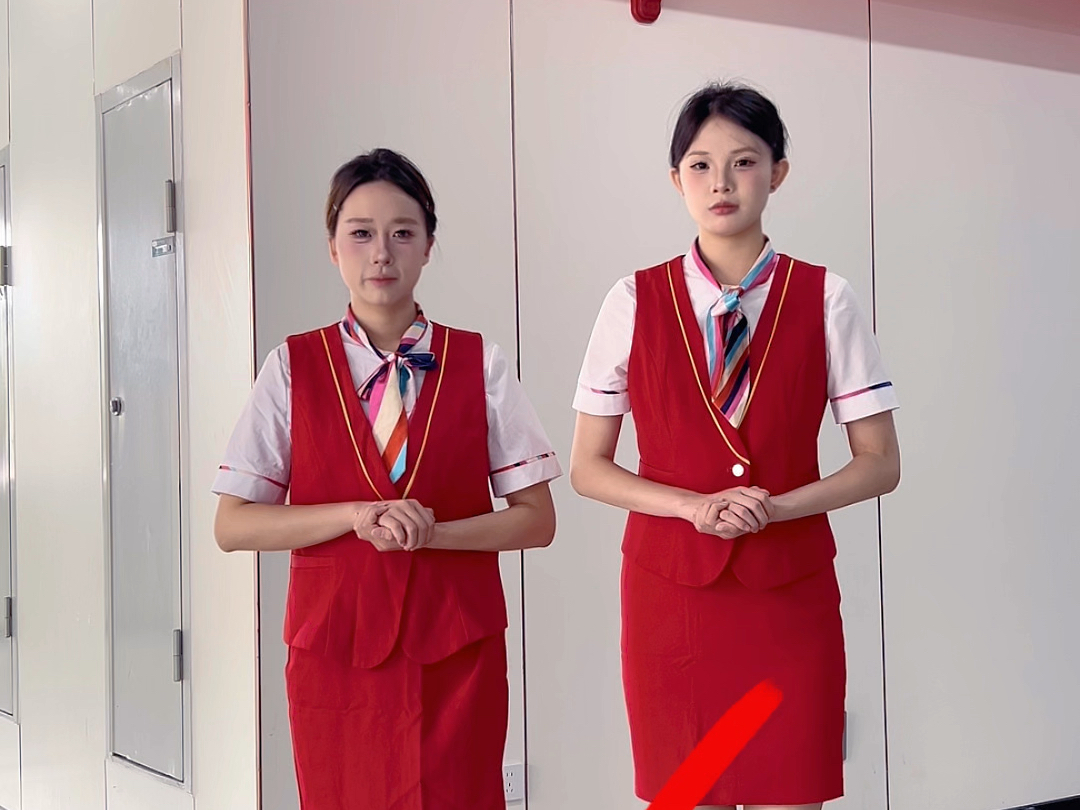 乘务员站姿礼仪