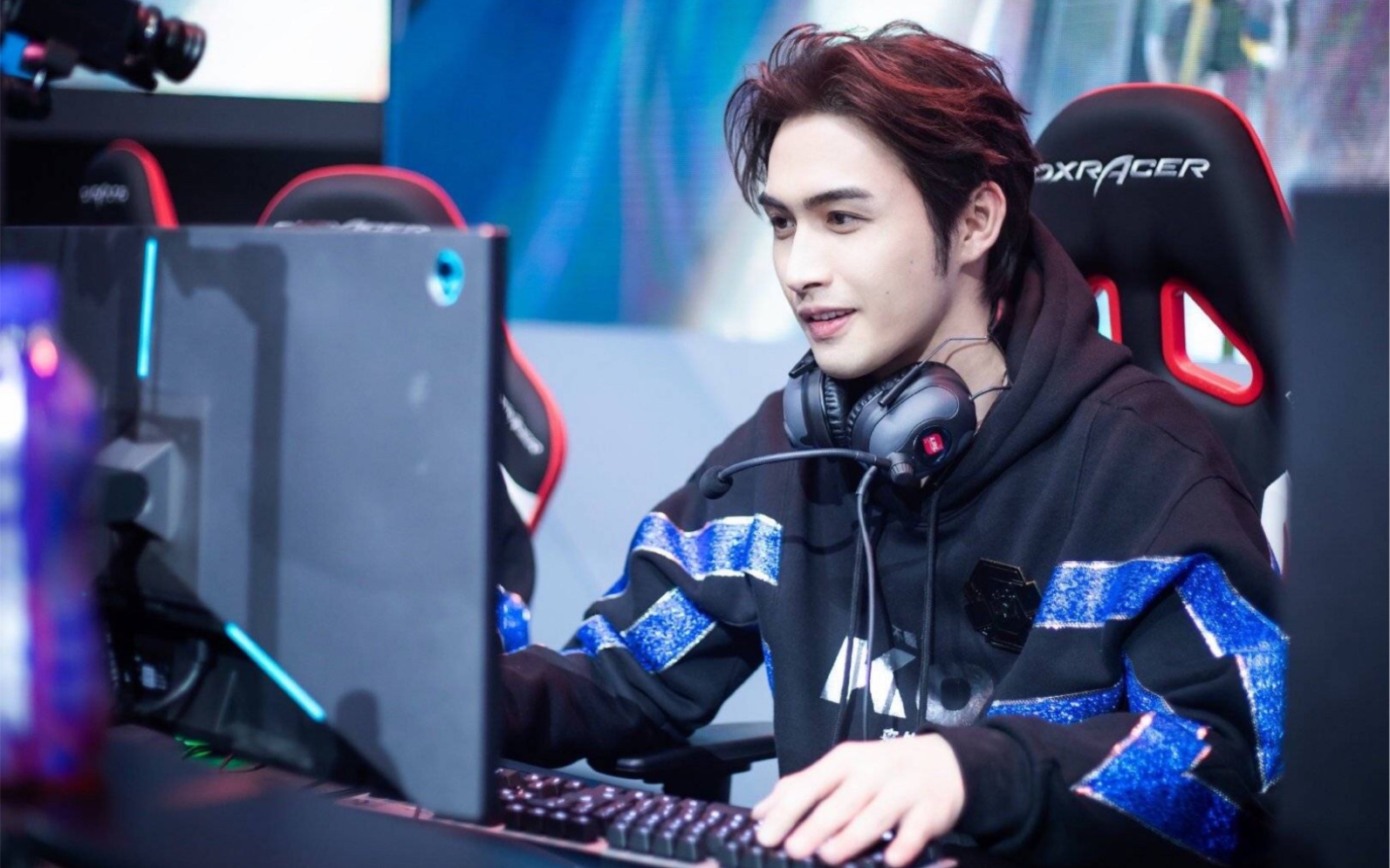 【张彬彬】16岁考古:广告童星 歌剧2名场面