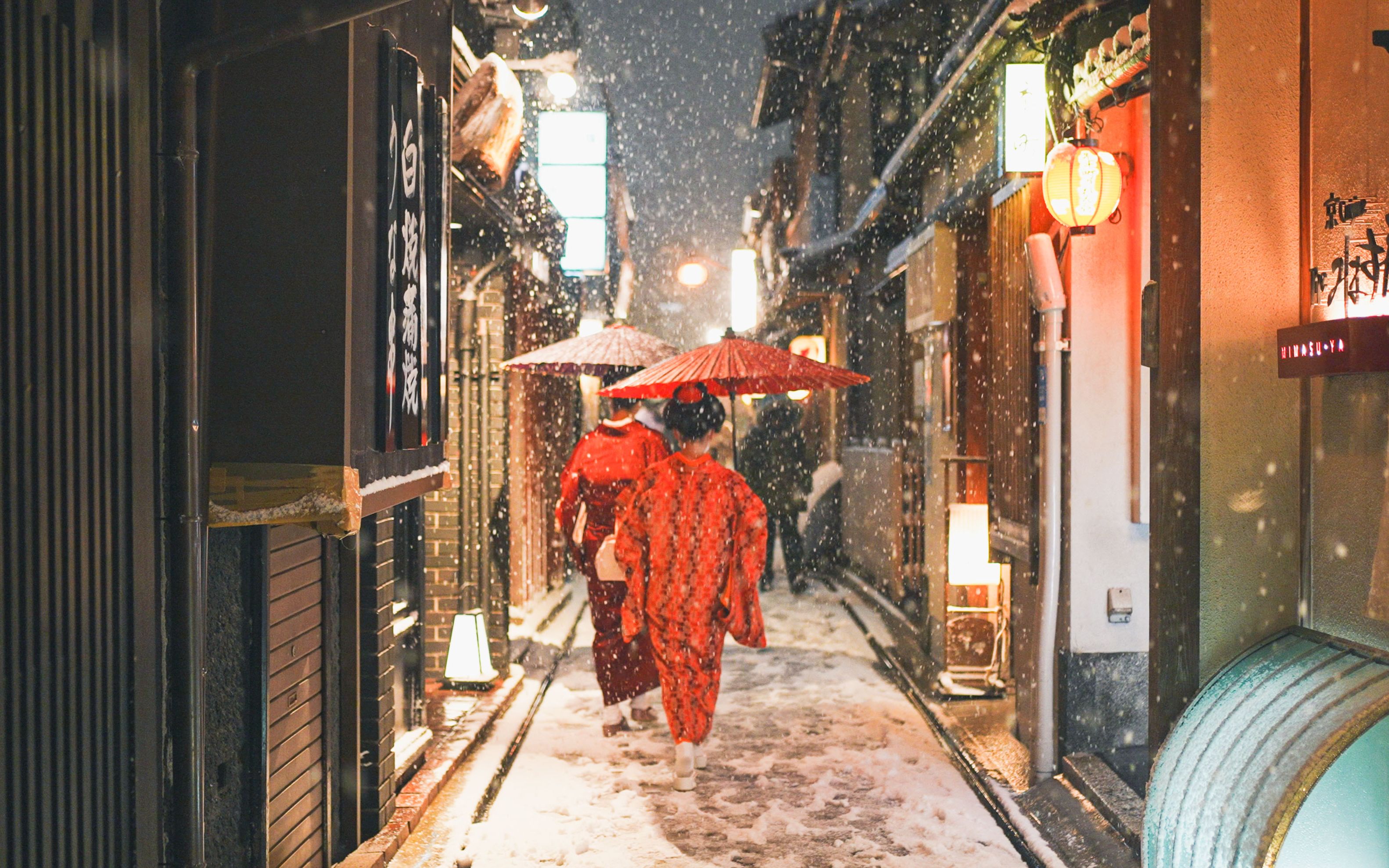 [图]京都雪夜｜2023年京都的第一场雪，一份十年不遇的雪景