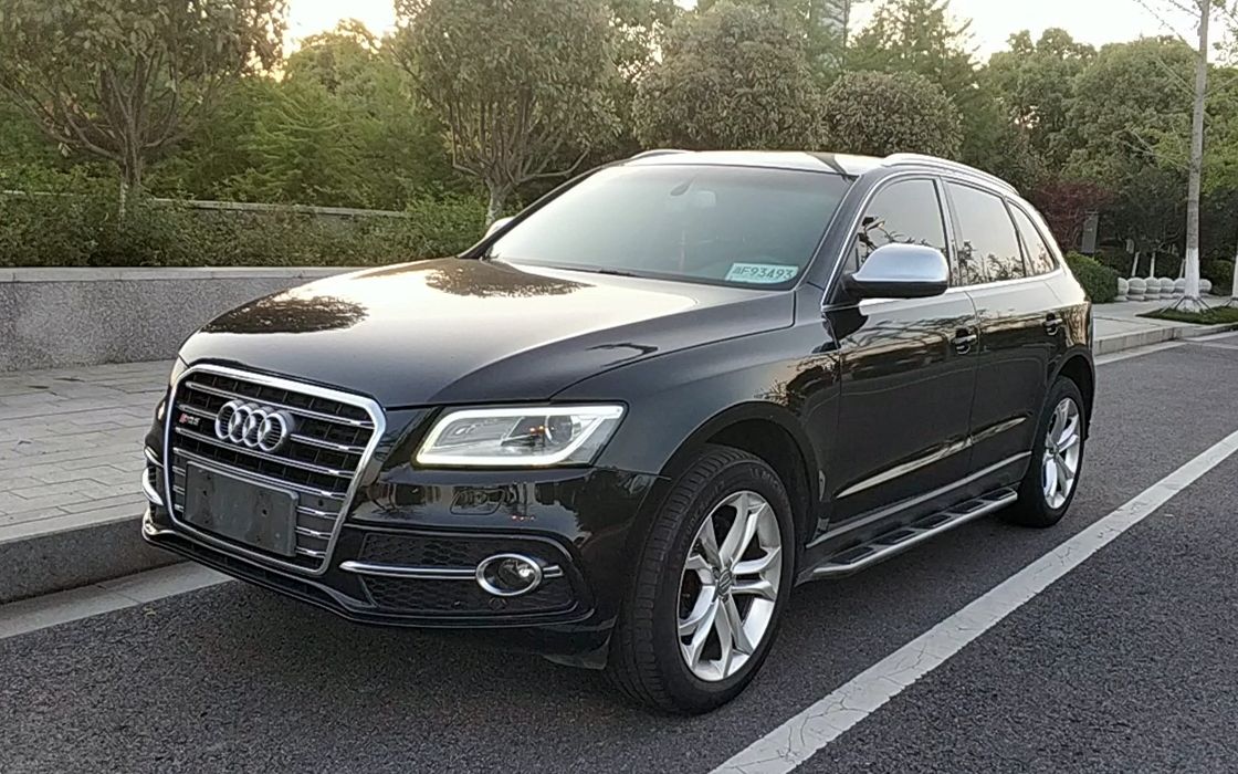 从外地提一台14年奥迪q5,大家帮忙看看这个车况值多少钱?