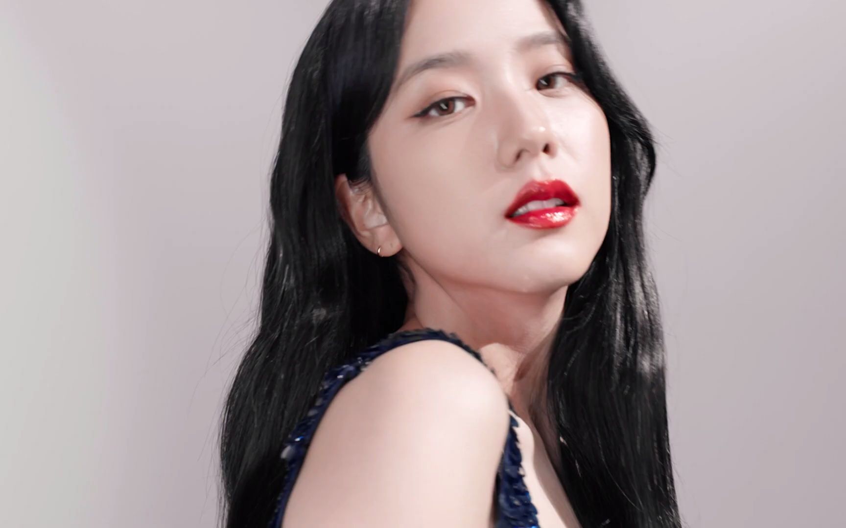 金智秀dior最新广告大片thenewiconofshine金智秀太美啦