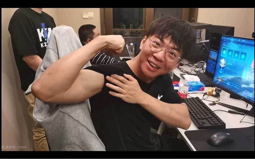 scboy户外直播之成都李培楠星际训练基地 全程孙哥怼脸直播另有孙哥吃