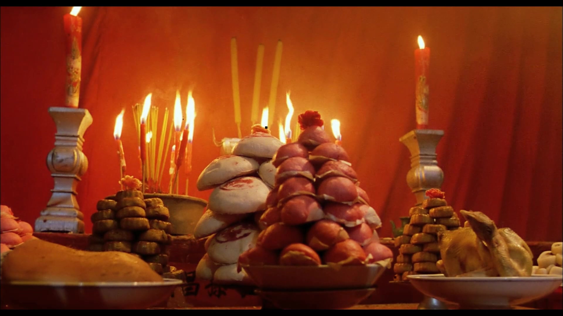 倩女幽魂:燕赤霞带宁采臣和小倩逃到客栈,谁知道遇到鬼娶亲,惊险!