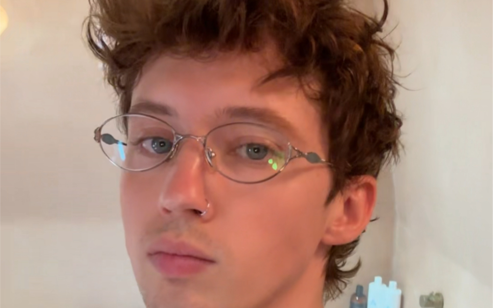 戳爷戴眼镜:谁说美丽漂亮小给给不可以斯文败类男友风