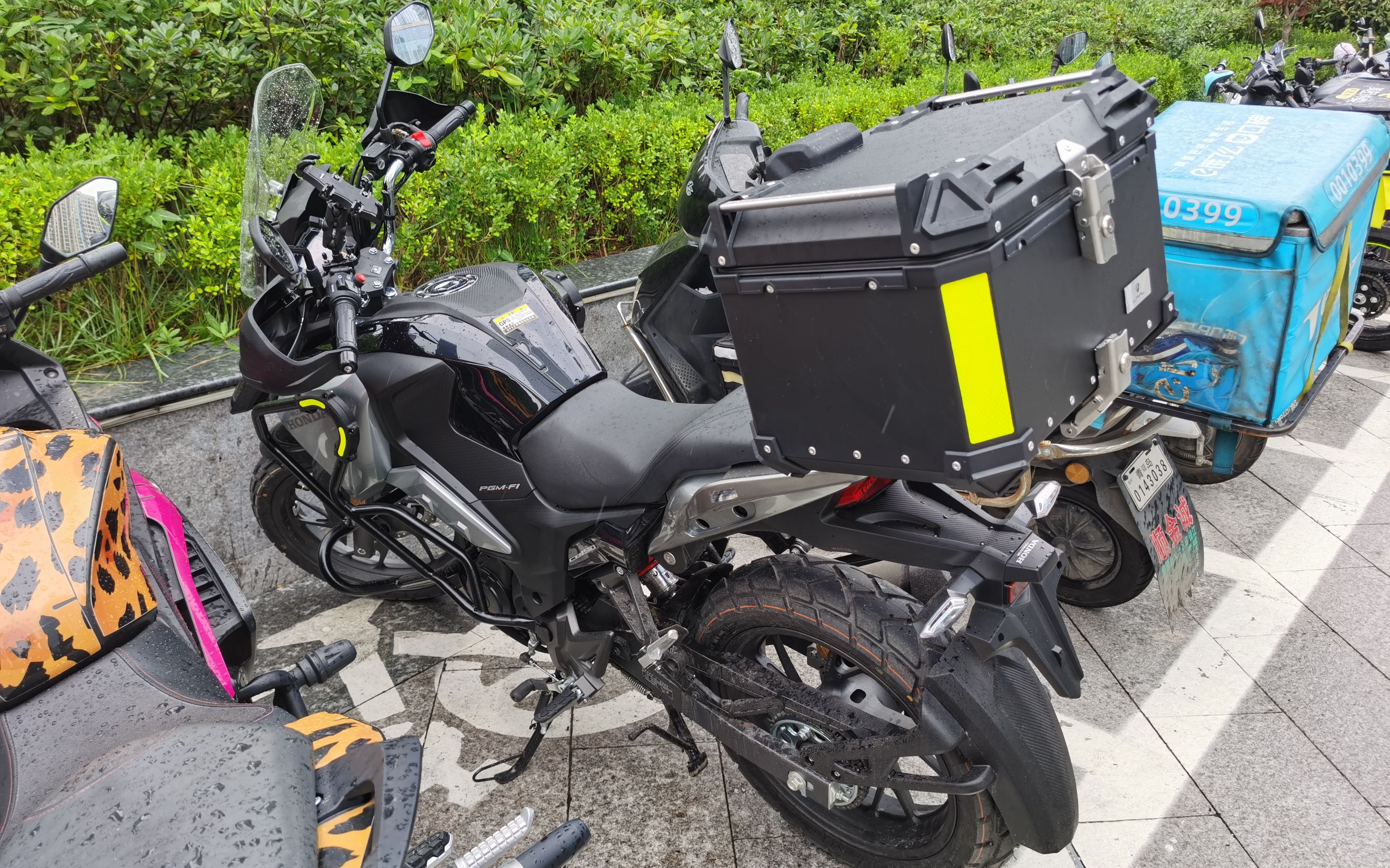 青岛2021款猛鸷 提车后第一天骑行上班 记录