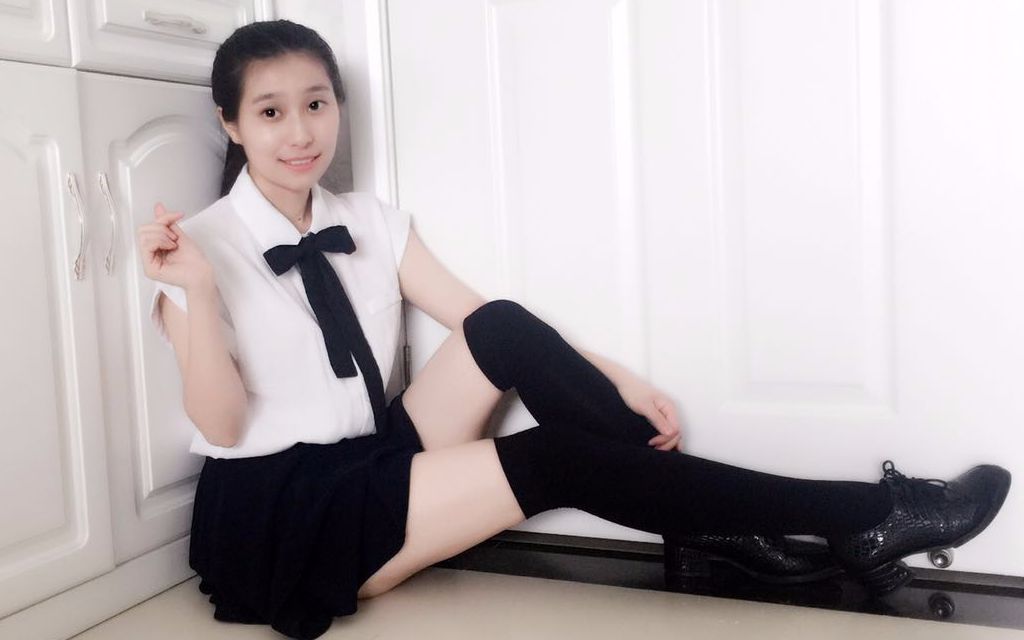 颜小妖小幸运手语舞蹈