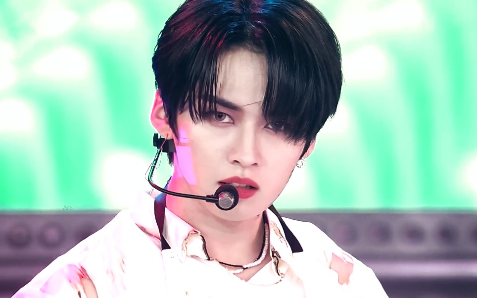 straykids自神kingdom调色效果纯享版稍晚替换原画质