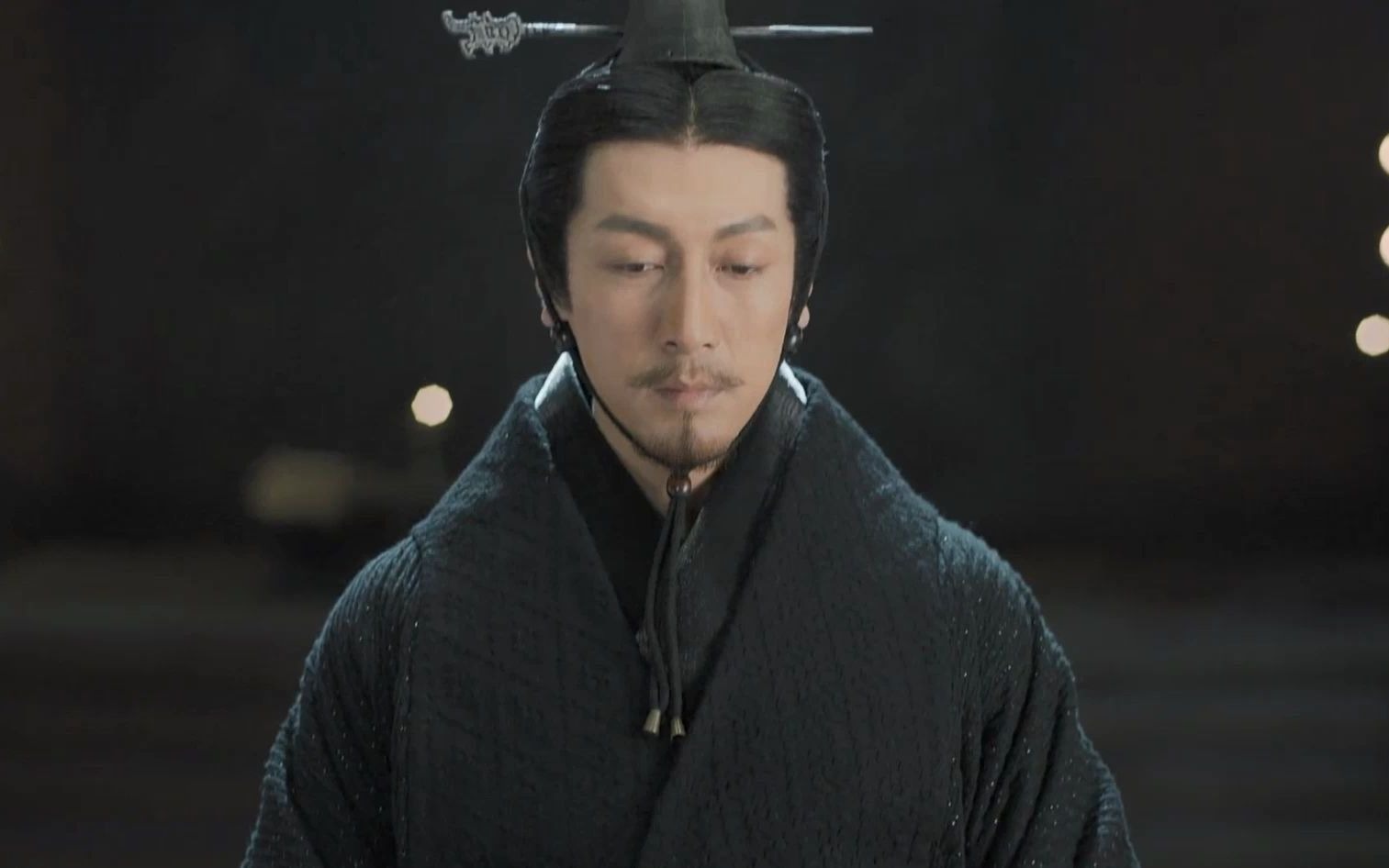 嫪毐被嬴傒所擒秦王政命车裂嫪毐