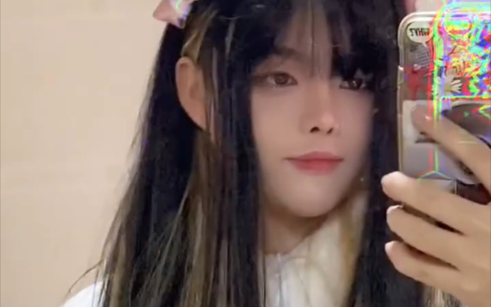【姜峰真的苟】不懂就问 这是哪位女明星?