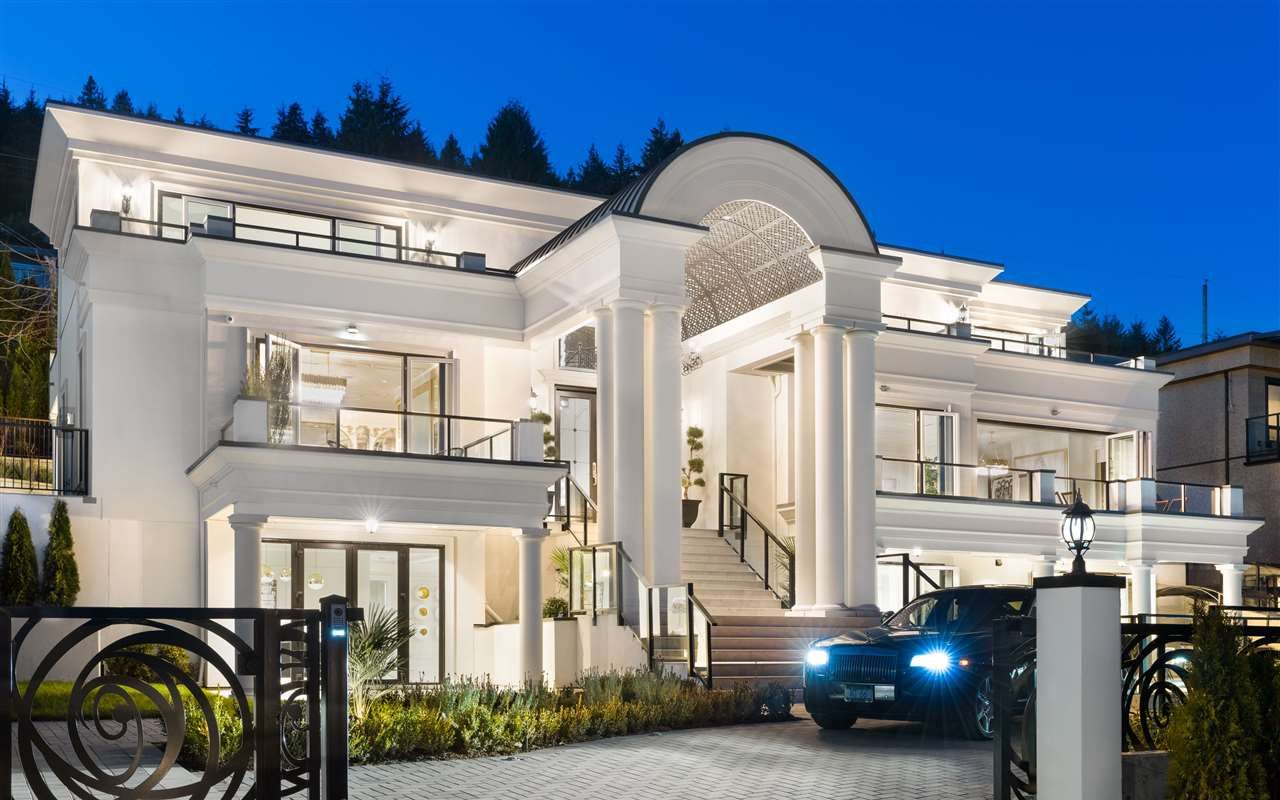 位于加拿大温哥华的一座精致宏伟的欧式风格豪宅667andovercrescent