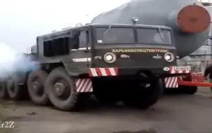 Скачать видео: 越野卡车小合集，TATRA, KAMAZ, MAN, MAZ, UNIMOG