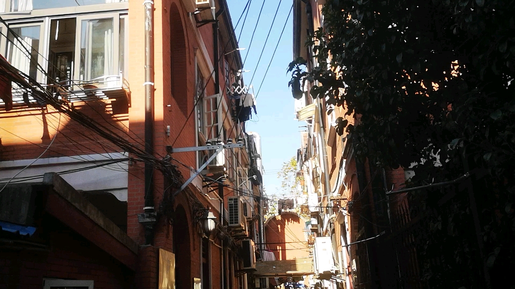 老弄堂 上海的静安区康定路风景_哔哩哔哩_bilibili