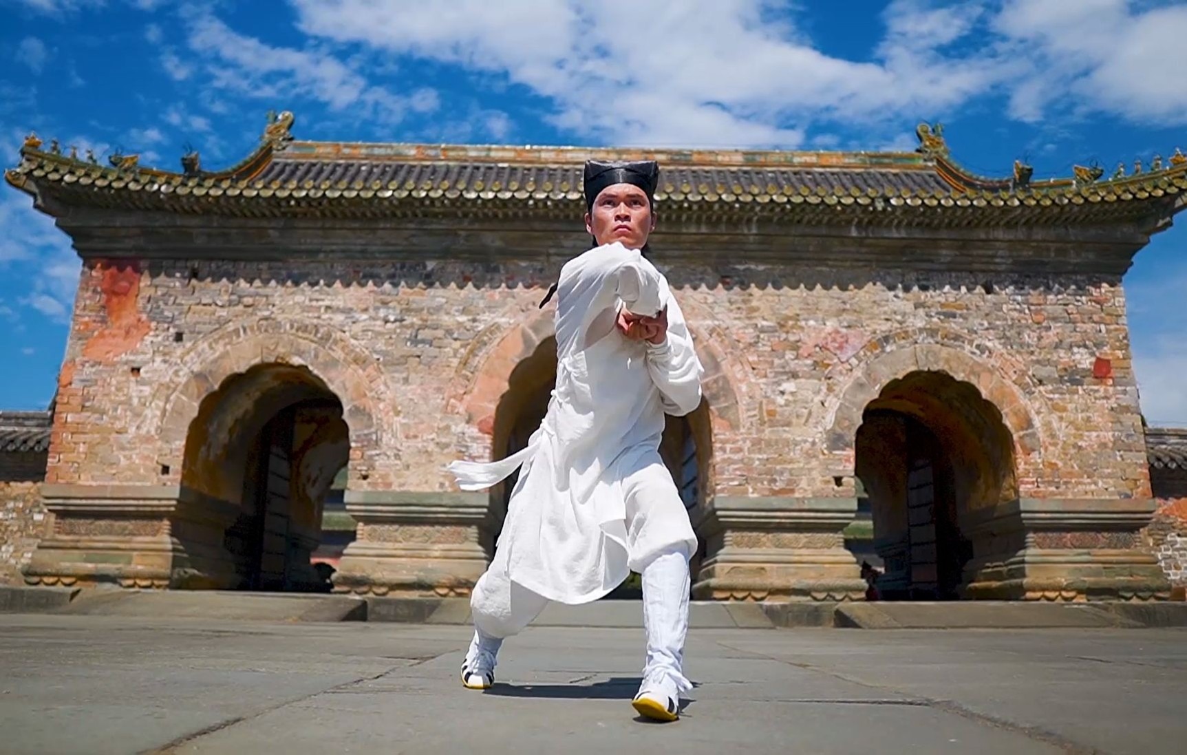 武当伏虎拳一般指伏虎拳属于武当山的镇山之拳武当山习武道人增长功力