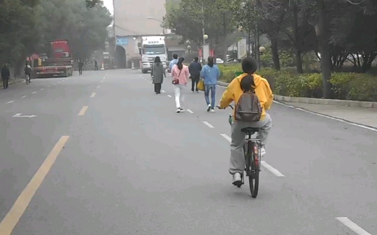 湘潭纺织印染厂上班的时候,湘潭市岳塘区板塘铺,湖南东信集团哔哩哔哩bilibili