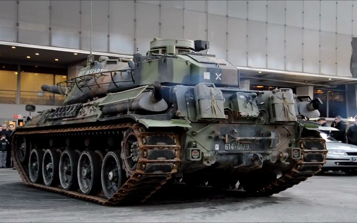 amx30主战坦克引擎启动和试车