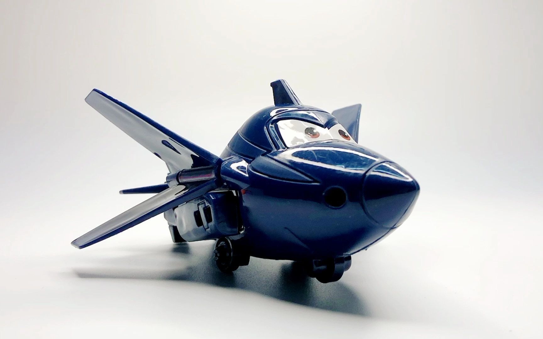 超级飞侠酷雷变形玩具_哔哩哔哩 (゜-゜)つロ 干杯~-bilibili