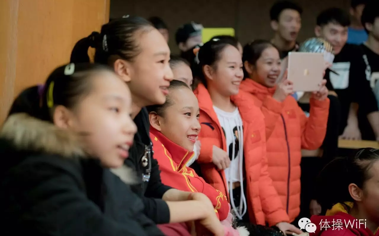 开场舞(姚金男黄慧丹刘婷婷范忆琳毛艺陈思怡商春松等)