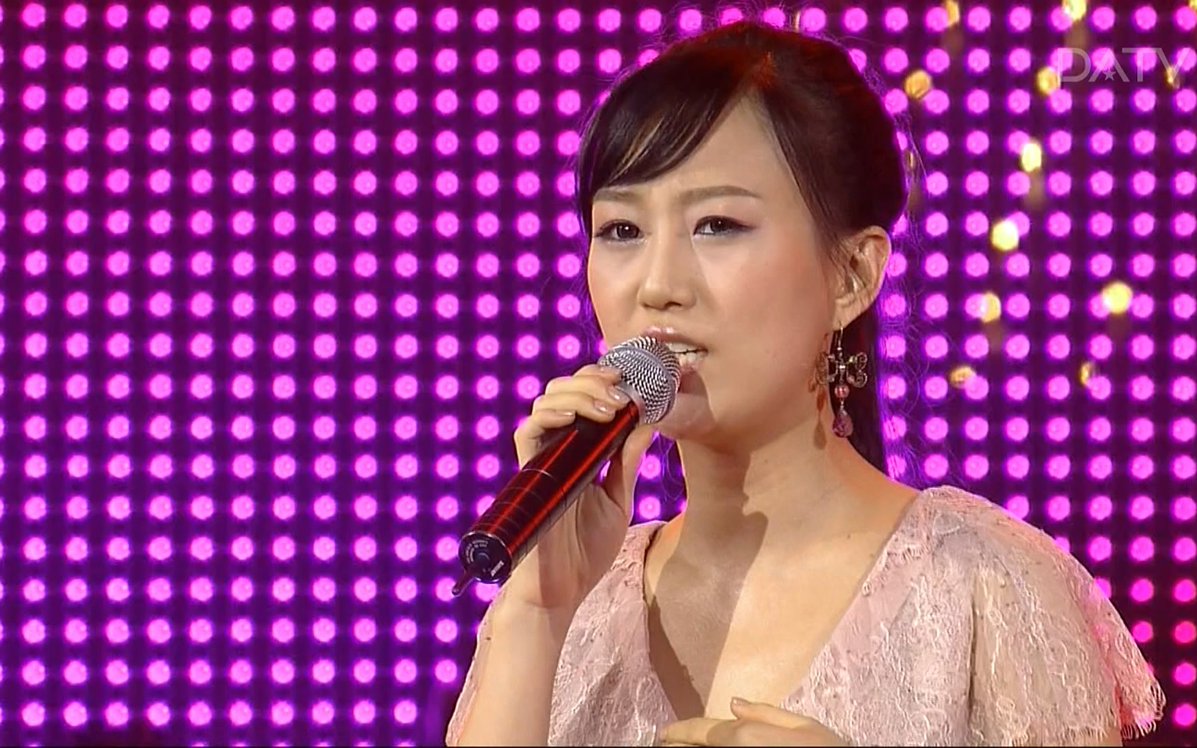 1080p自录2005年韩国歌谣大战张润贞舞台演出部分