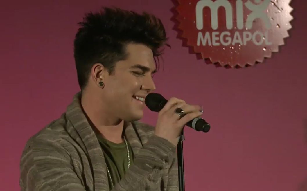 [图]【不插电版你想要我怎样】Adam Lambert - Whataya Want from Me (Live 2012 Unplugged)