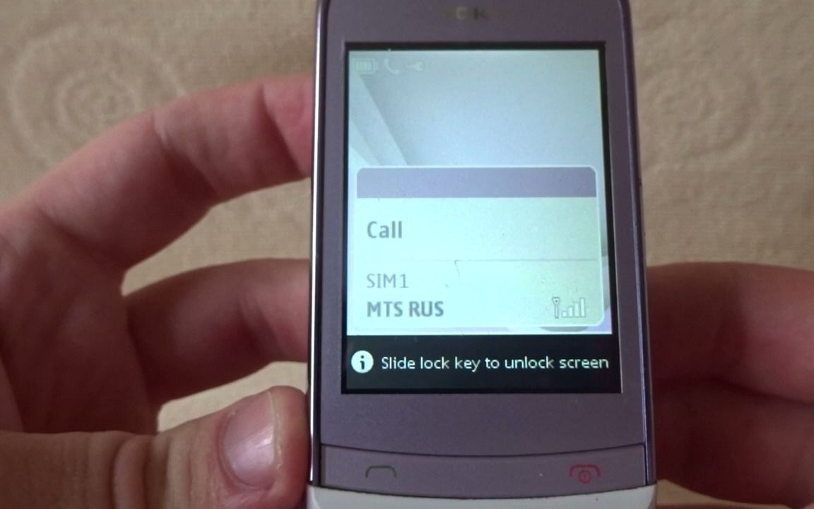 [图]Nokia C2-06 (RM-702) incoming call