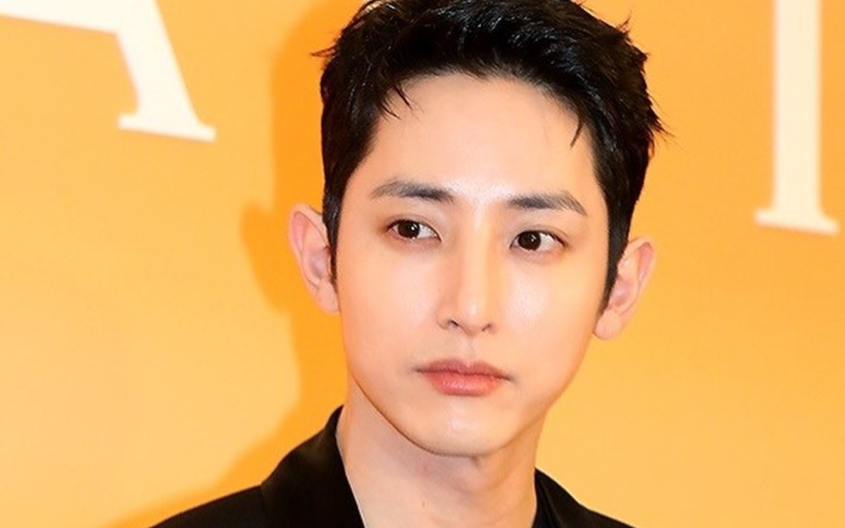 【李洙赫10.18宝格丽baa碎片流程截止目前完整版】