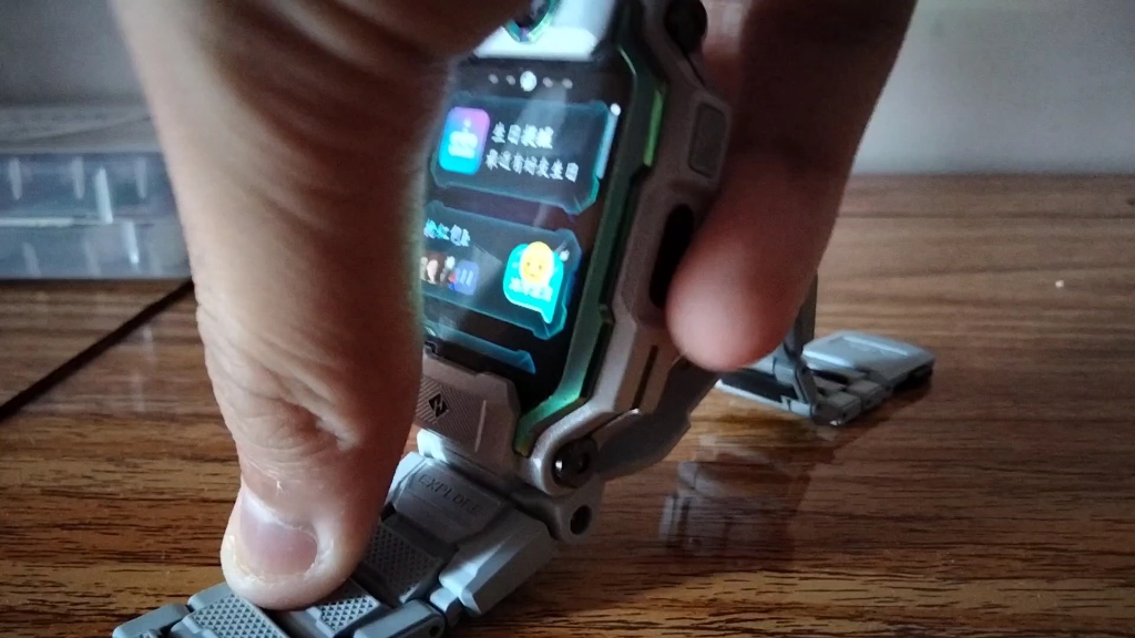 小天才电话手表怎么取卡z9