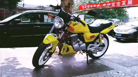 在海外仍大有可为?豪爵铃木EN125,和天剑YBR125很像的2A好车~-哔哩哔哩