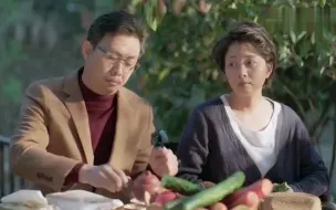 【鸡毛飞上天】美女滴水之恩涌泉相报，直接送陈江河夫妻一酒庄！