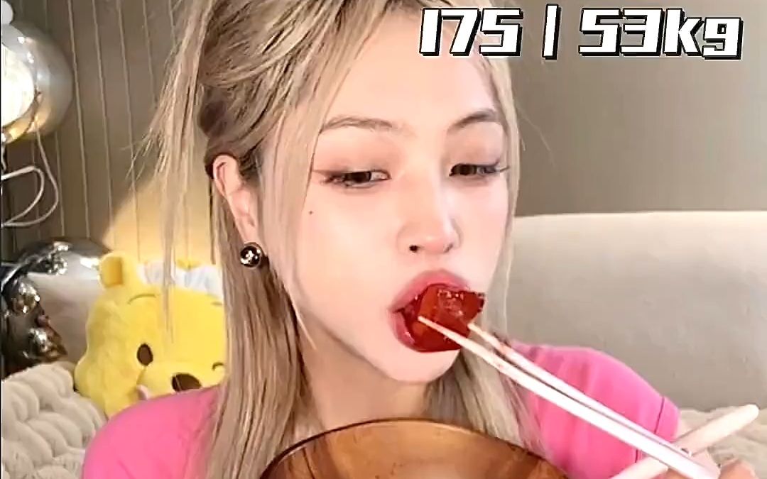 阿文私房菜|上报今日家宴!花胶腐乳肉+青椒土豆丝哔哩哔哩bilibili