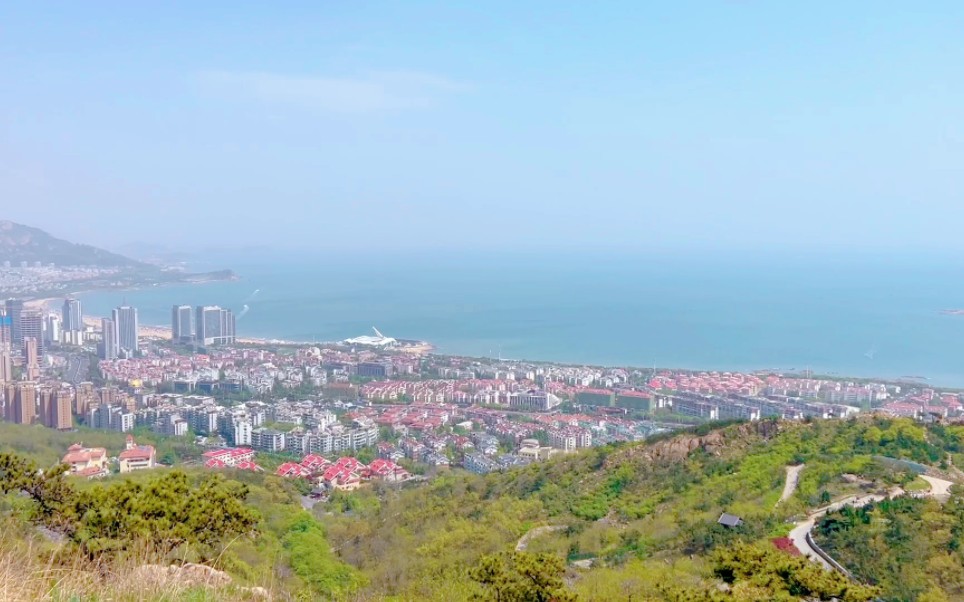 五一假期的第二天,决定爬浮山,人少,风景还好,青岛旅游人少的景点,去够了人挤人的地方,来人少的景点感受一下吧哔哩哔哩bilibili