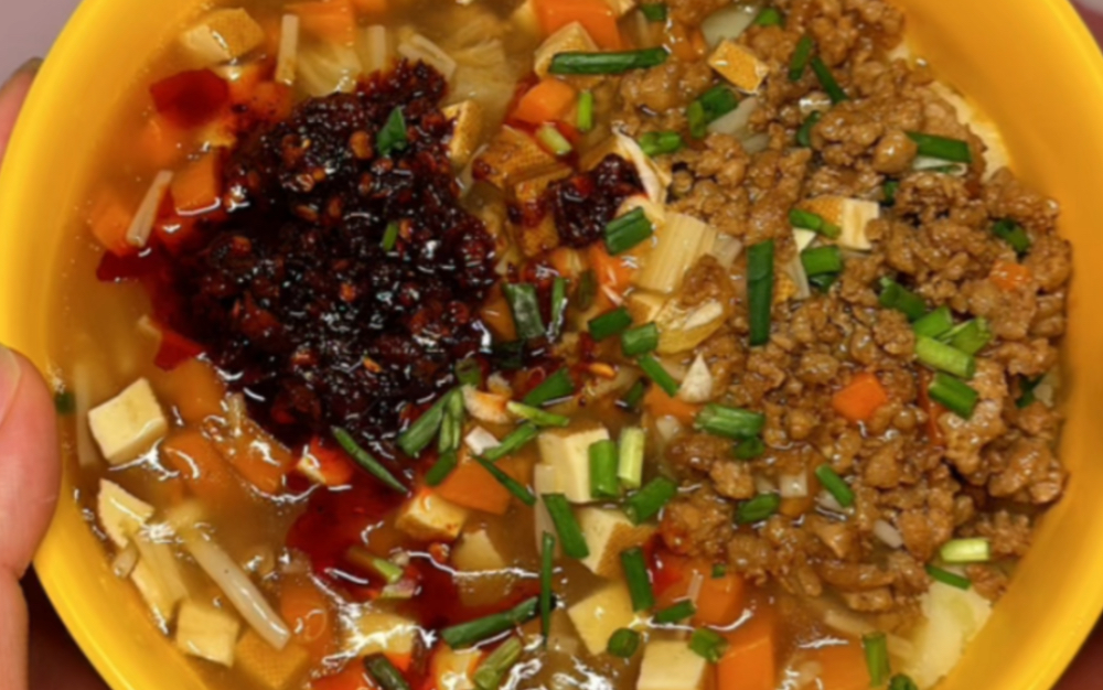 浇汁土豆泥🥔攒钱买房‼️坚持自己做饭第46顿今天吃这个黏黏糊