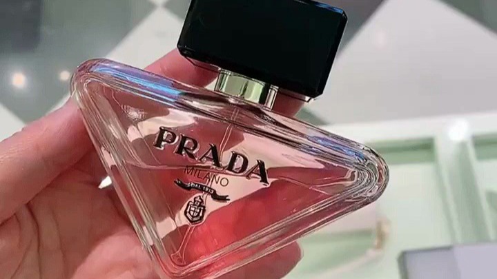 Копии брендовых сумок из натуральной кожи-prada па
