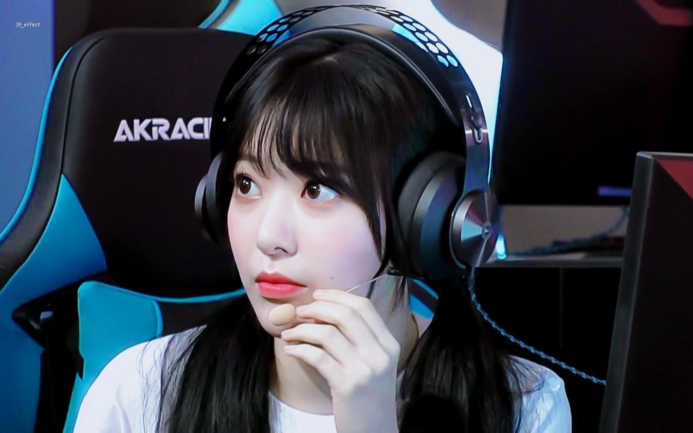 izone宫脇咲良恋爱循环甜甜的电竞少女东京游戏展堡垒之夜