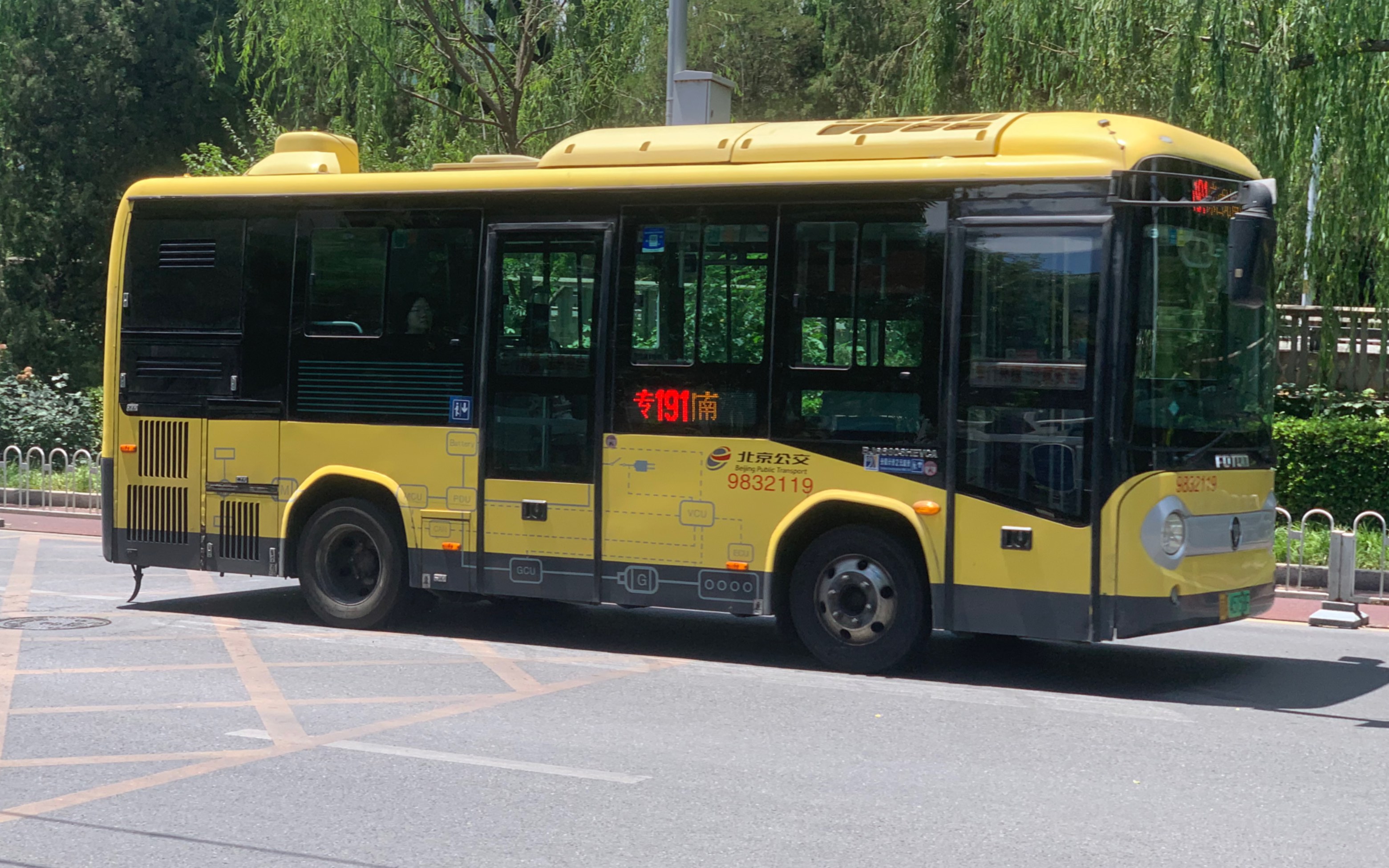 北京公交新车图片
