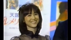 电影主题曲 松田聖子 花一色 野菊のささやき 1981 哔哩哔哩 つロ干杯 Bilibili