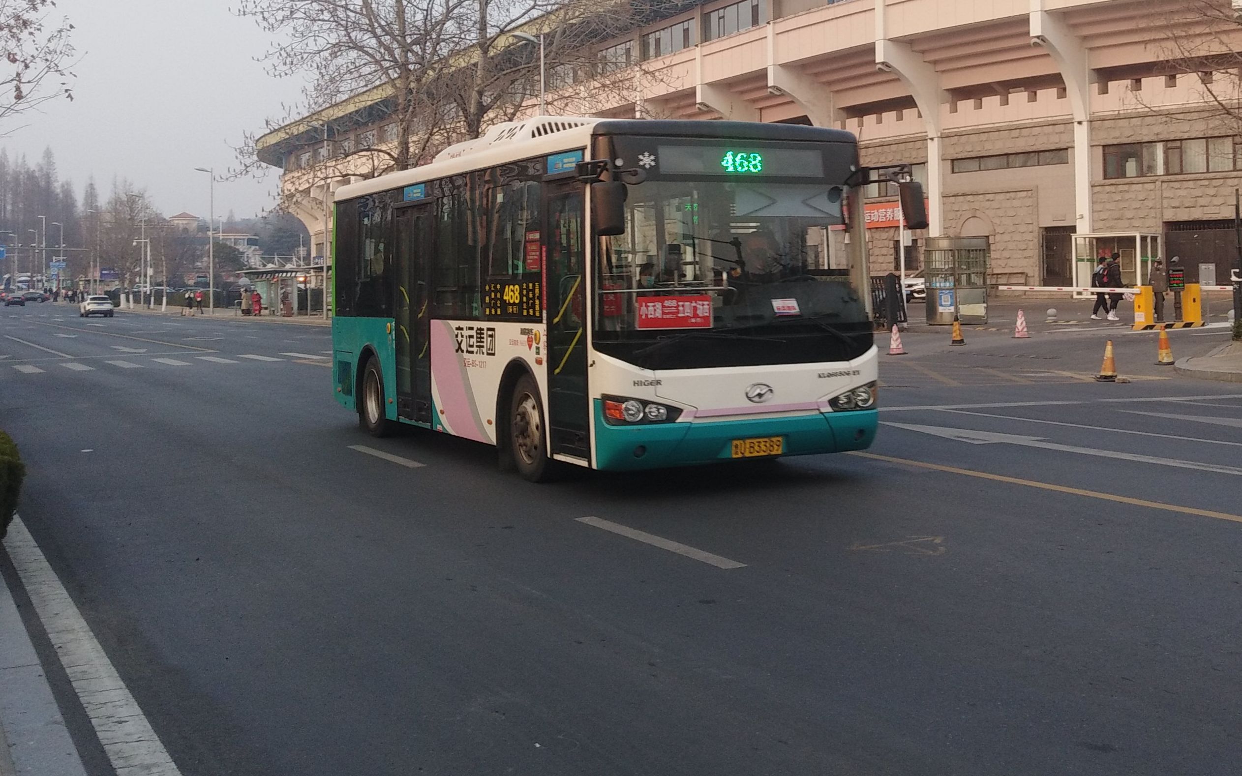 pov-056 走进青岛的黄昏 青岛交运468路环行 小西湖②-五四广场西站