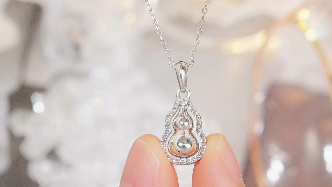 周六福pt950铂金吊坠女 白金葫芦福禄生日礼物 b0421071 不含链 约3