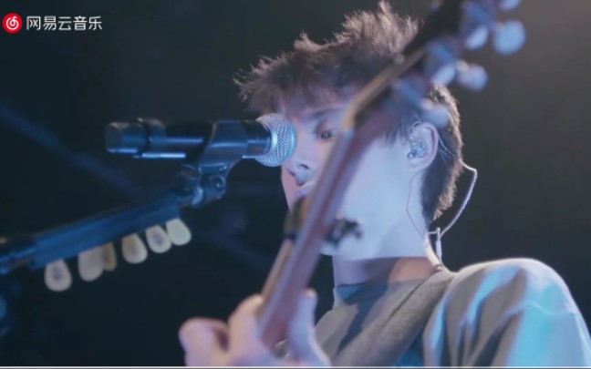 [图]Alec Benjamin [Let Me Down Slowly (live)]