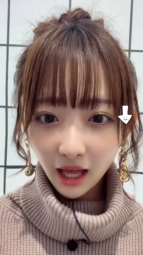 日本小妹妹有点害羞了#甜系女孩 #魔性律动舞 #素颜美女 #跳舞