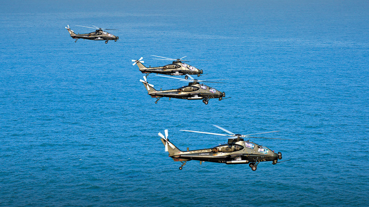 陆航旅组织直升机跨昼夜海上飞行训练,提升遂行任务能力