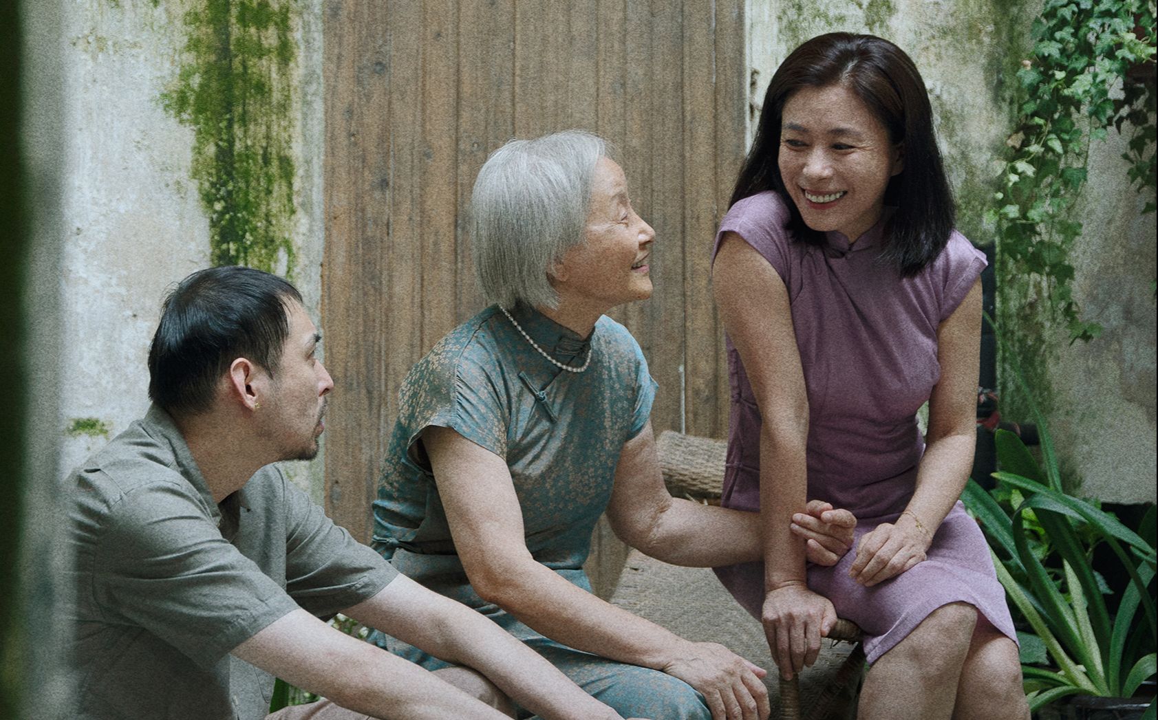 [图]故土徘徊遥望生命的彼岸《乘船而去》终极预告