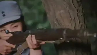女战士竟遭到了鬼子的偷袭