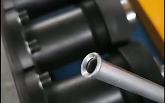 不锈钢管喇叭口自动扩口墩头机