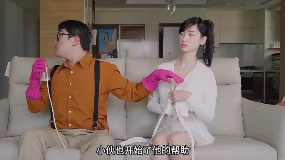 单身小伙给美女挤母乳!差点幸福死哔哩哔哩bilibili