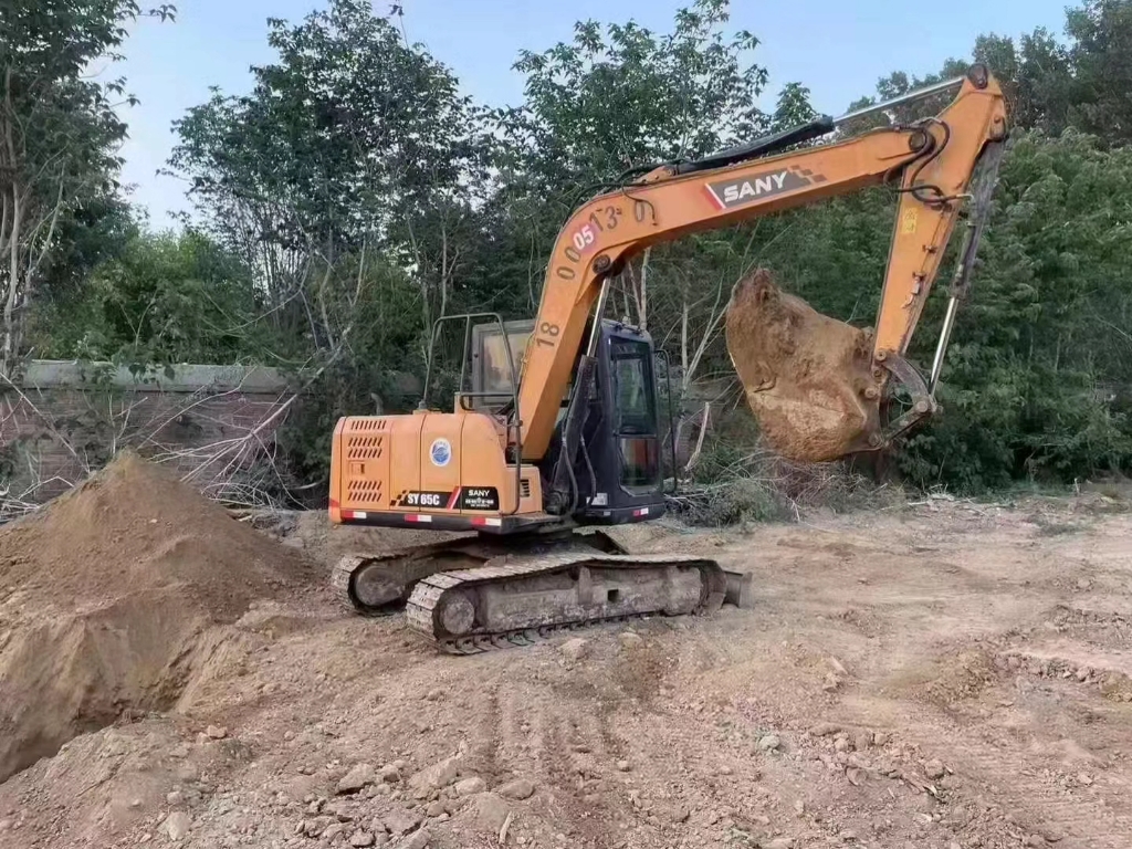 精品三一65挖机,经典之作,耐用可靠,品质之选.