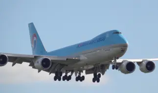 Télécharger la video: 大韩航空 波音747‼️