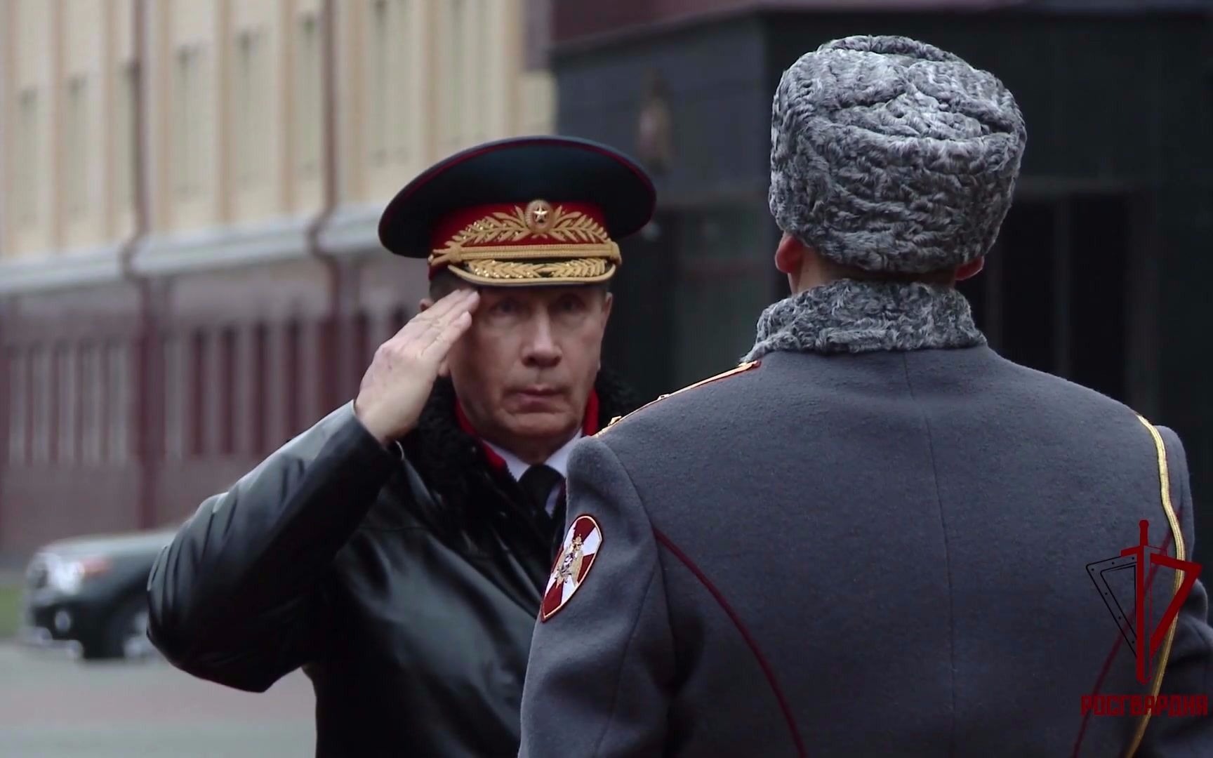 俄罗斯侍从武官上将叶·费·科马罗夫斯基雕像揭幕的庄严仪式